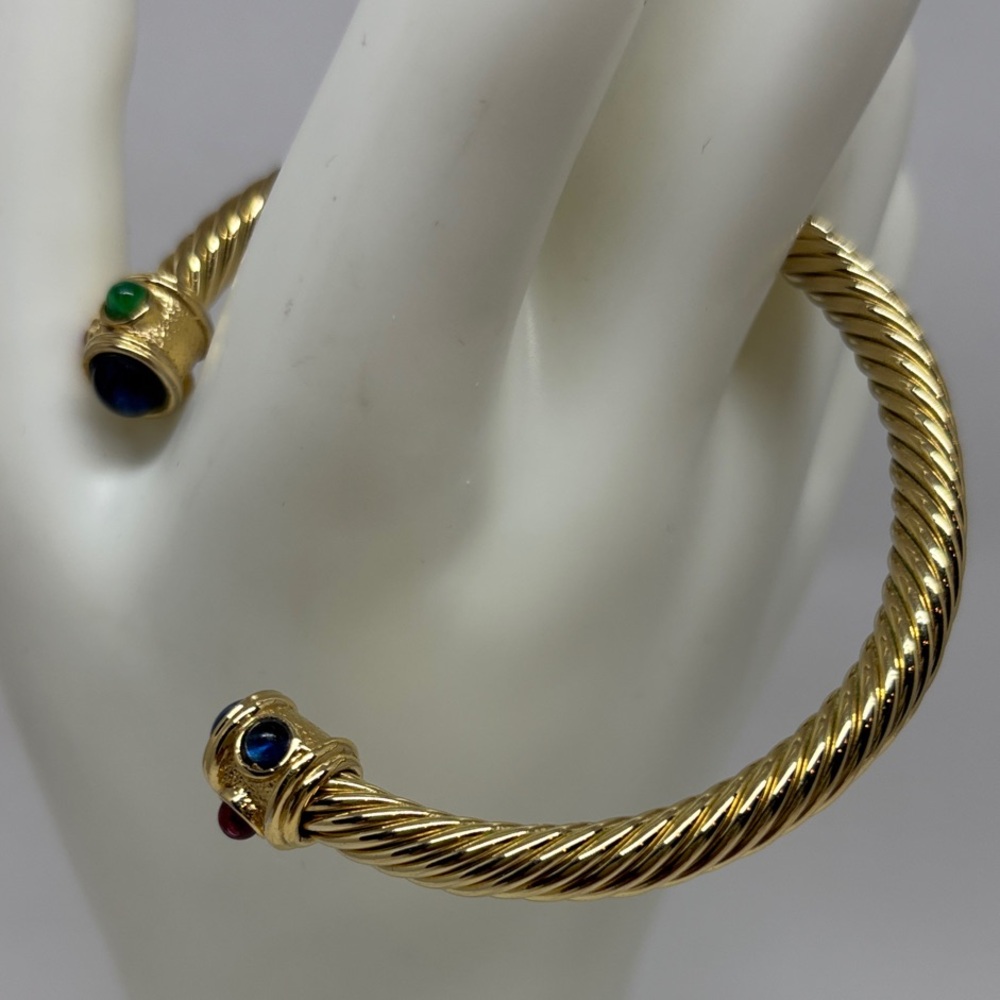 Elegant Gold-Toned Twisted Bangle with Multicolor Cabochon ‘Jewels’ - Picture 2 of 13